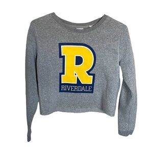 2/$10 ARDENE Riverdale Cropped Gray Sweatshirt with Riverdale Logo size XS